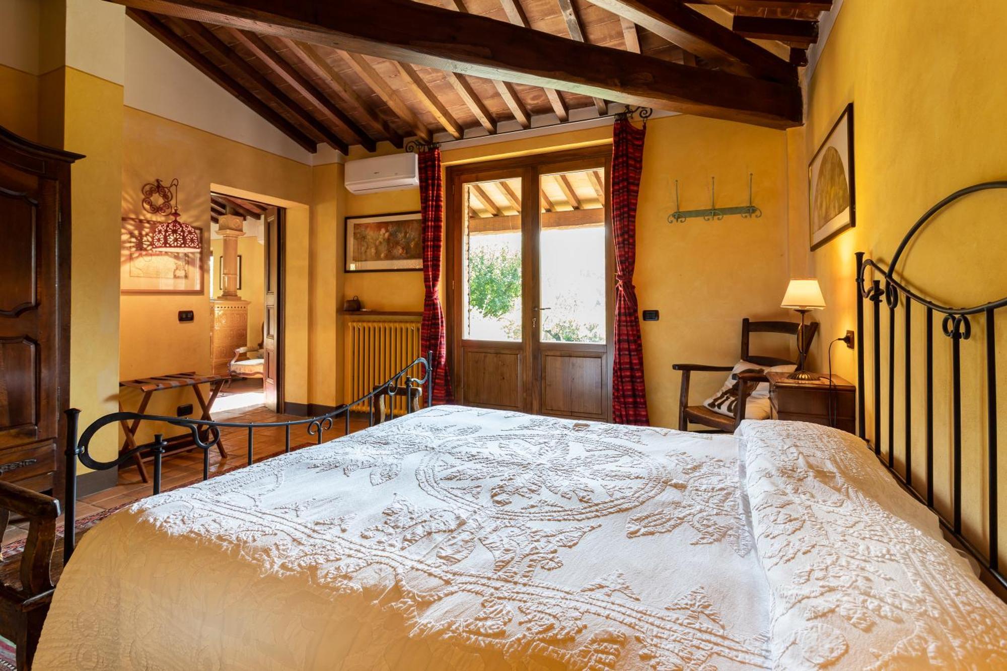 Fontanaro Farm And Culinary School Villa Paciano Bagian luar foto