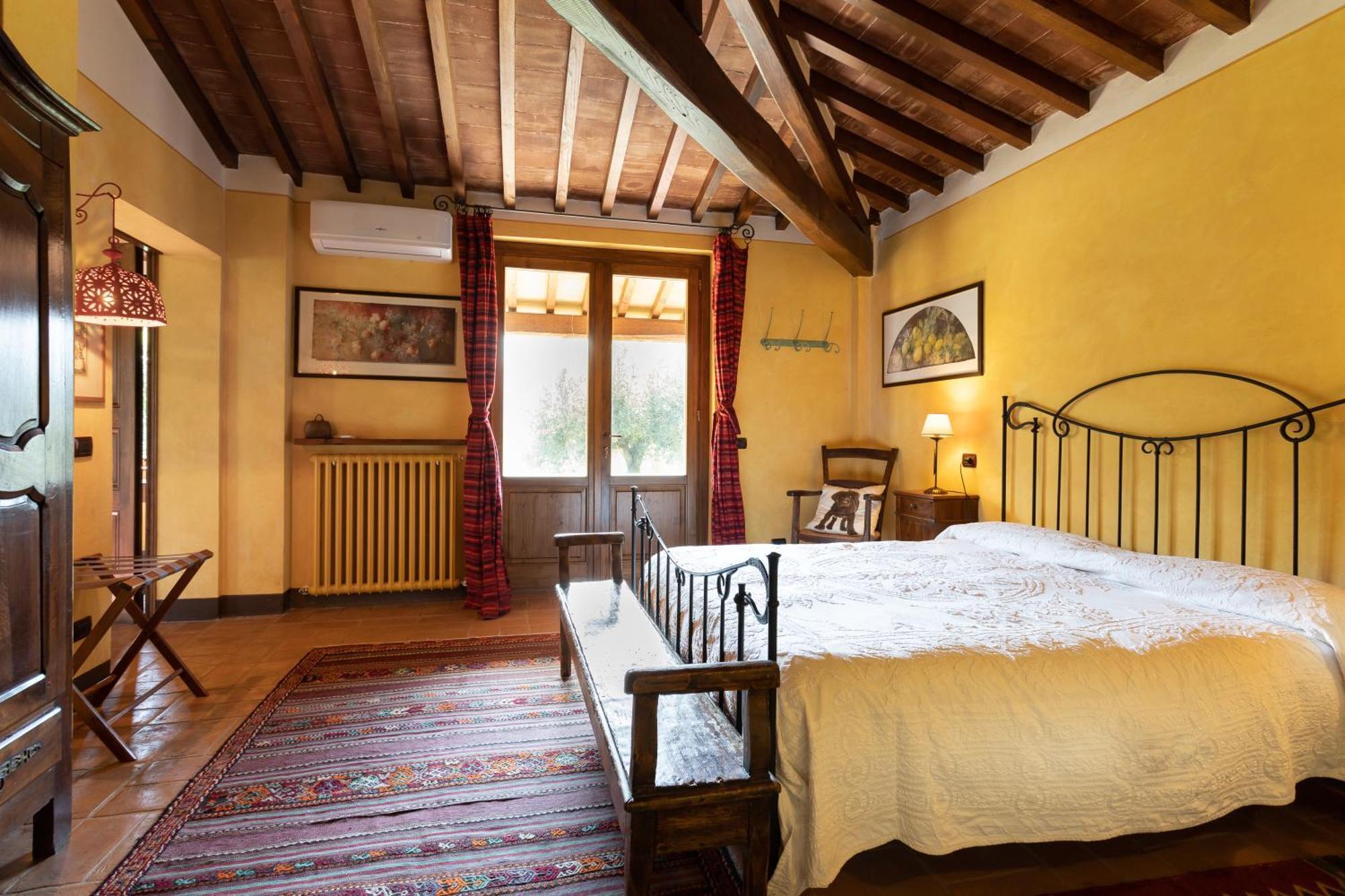 Fontanaro Farm And Culinary School Villa Paciano Bagian luar foto