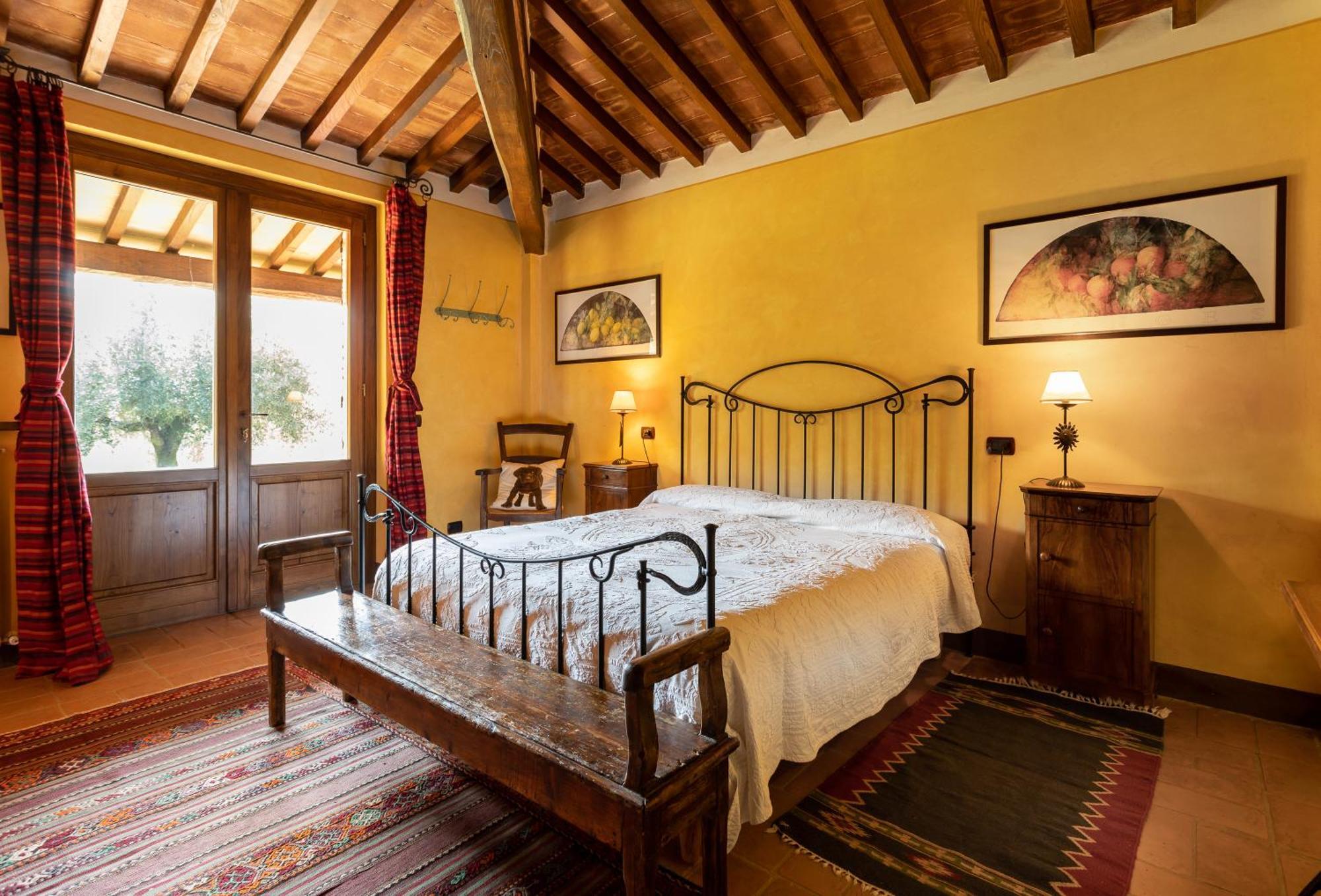 Fontanaro Farm And Culinary School Villa Paciano Bagian luar foto