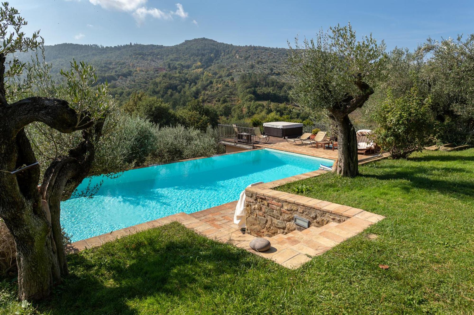 Fontanaro Farm And Culinary School Villa Paciano Bagian luar foto